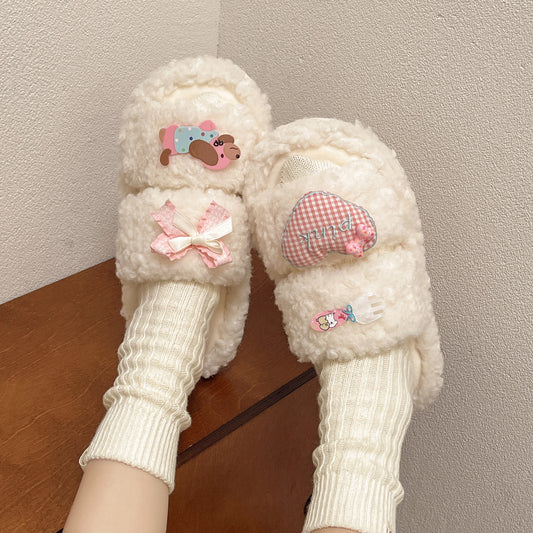 Zamszowe kapcie damskie – lekkie, oddychające i stylowe